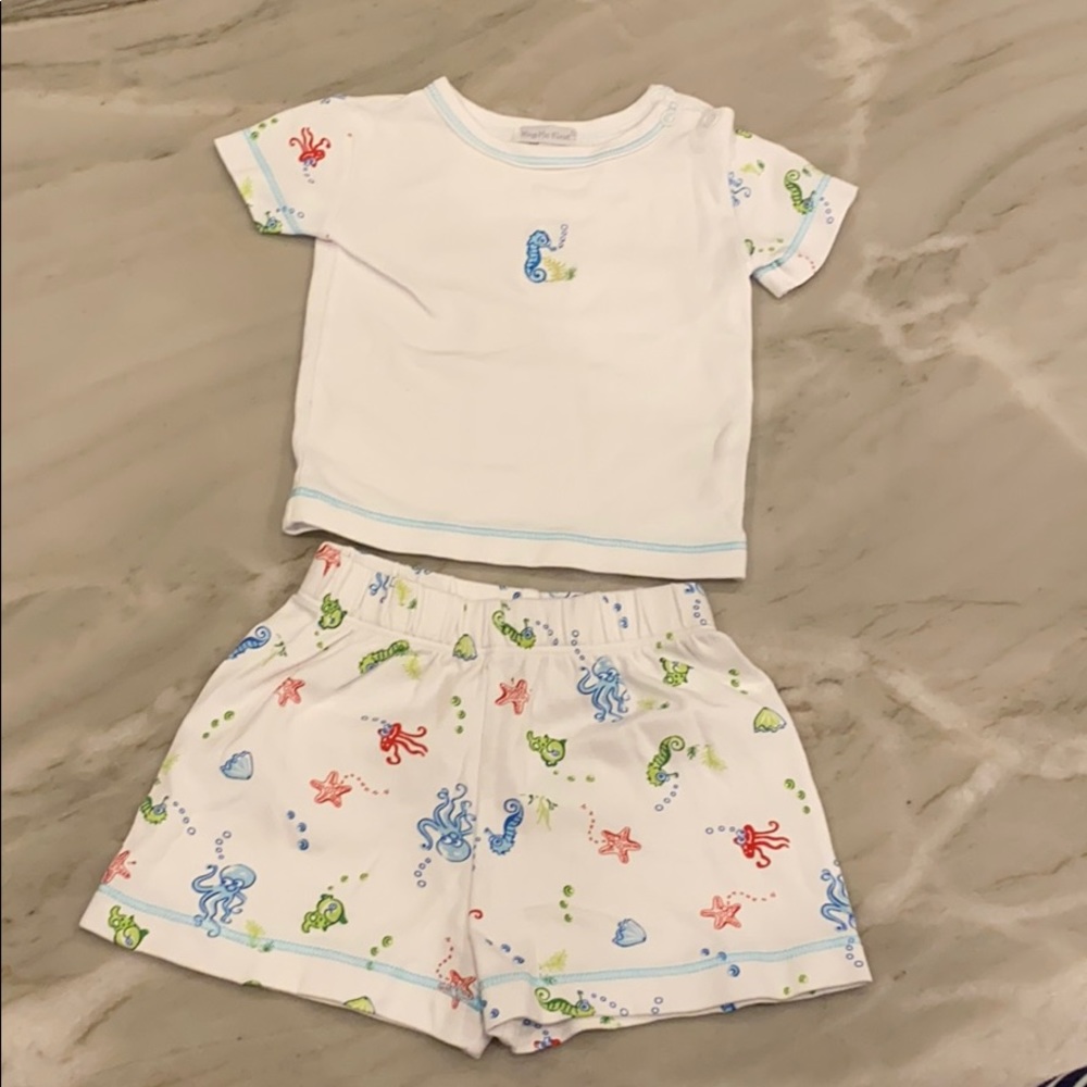 2 piece outfit.